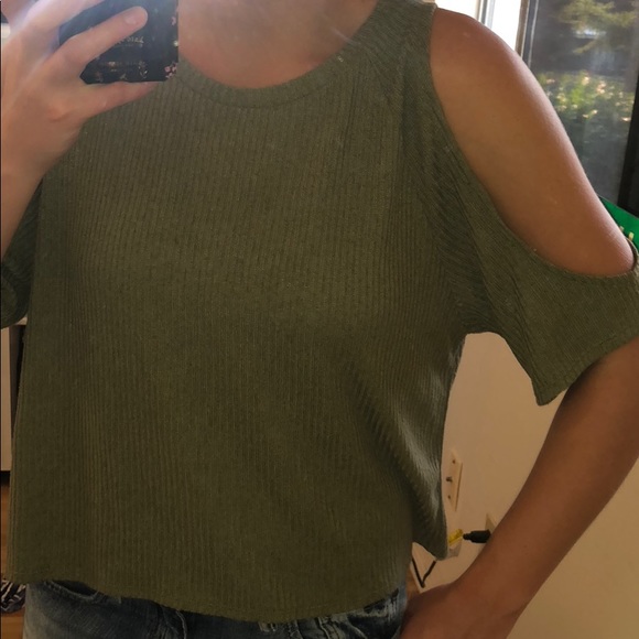 Shirt - Picture 1 of 5